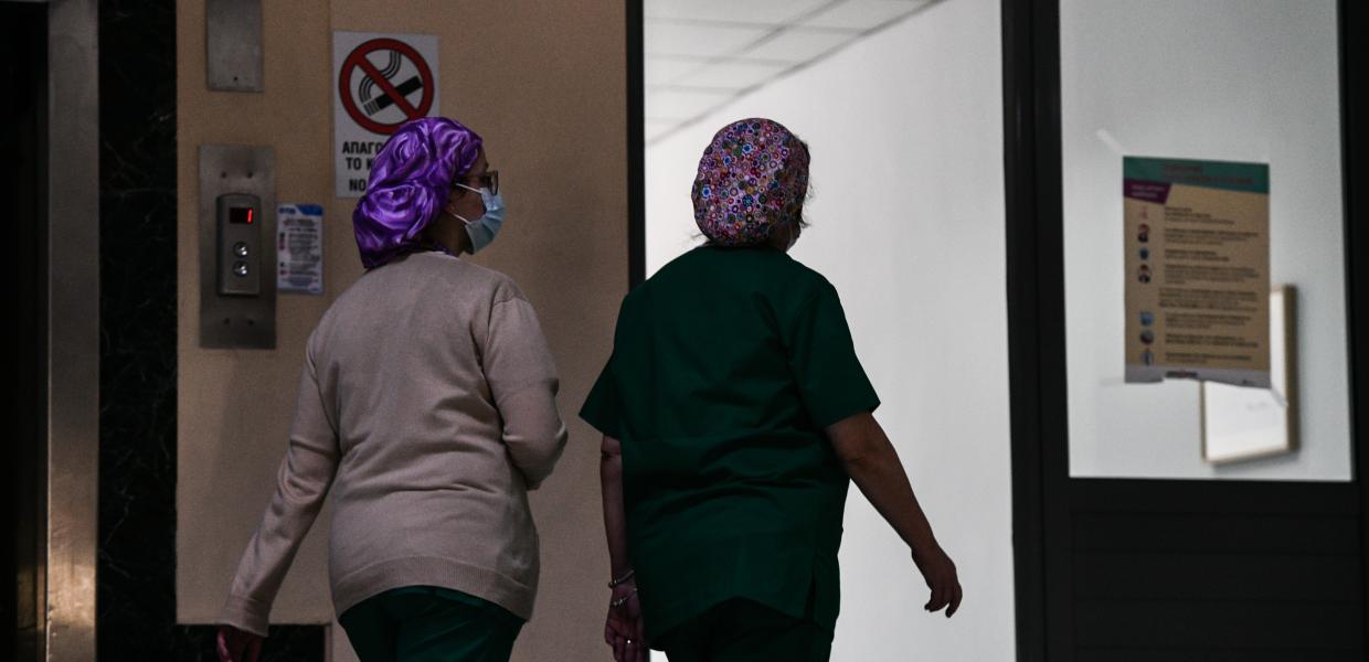 νοσοκομείο γιατροί υγειονομικοί
