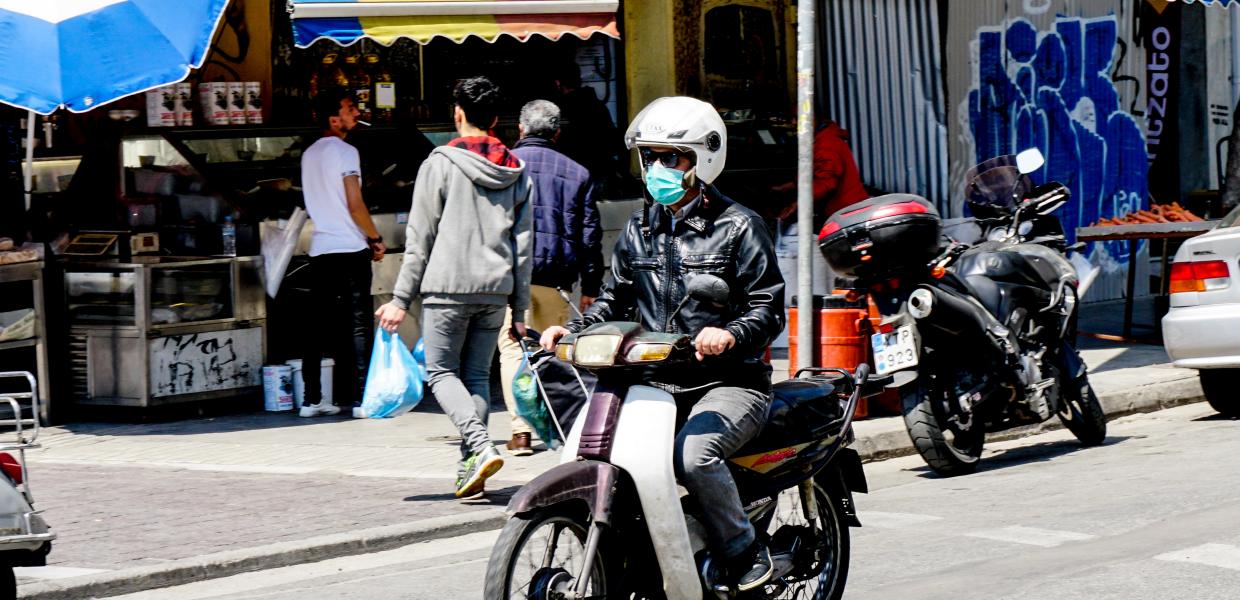 μοτοσικλέτα παπάκι μηχανάκι