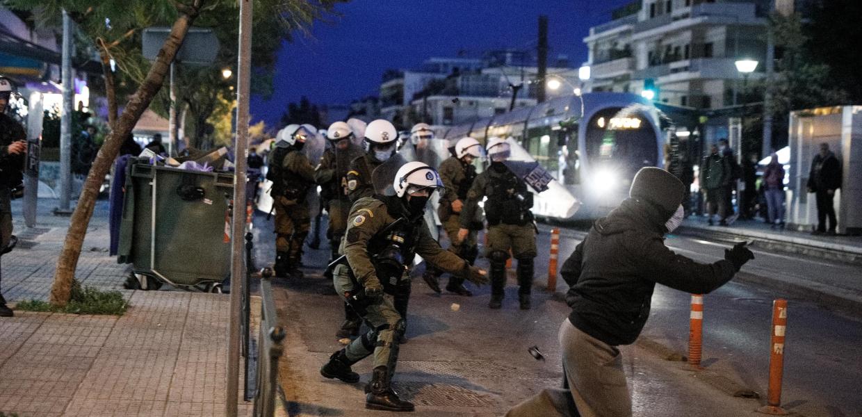 Νέα Σμύρνη αστυνομικοί