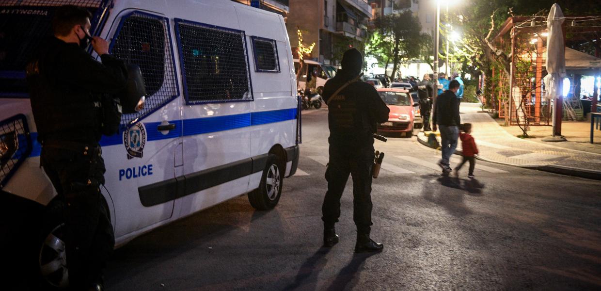 AΣΤΥΝΟΜΙΚΟΙ 