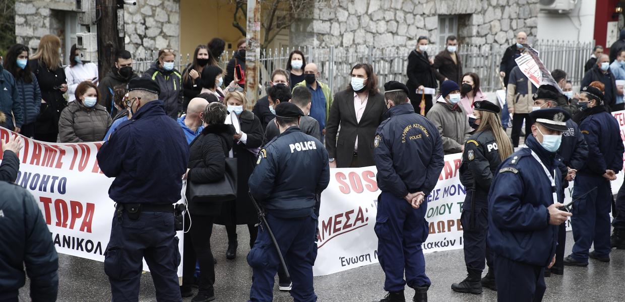 ΔΙΑΜΑΡΤΥΡΙΑ ΥΓΕΙΟΝΟΜΙΚΩΝ ΝΟΣΟΚΟΜΕΙΟ ΠΑΠΑΝΙΚΟΛΑΟΥ ΕΠΙΣΚΕΨΗ ΜΗΤΣΟΤΑΚΗ ΕΓΚΑΙΝΙΑ ΜΕΘ