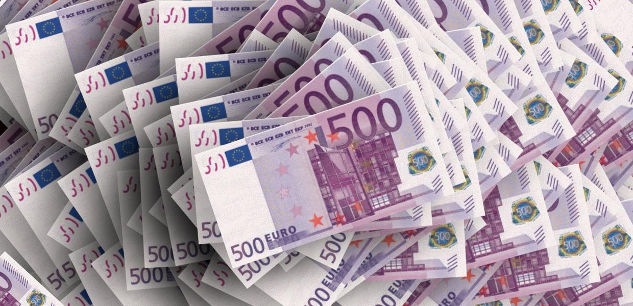 Χρήματα ευρώ σε 500αρικα