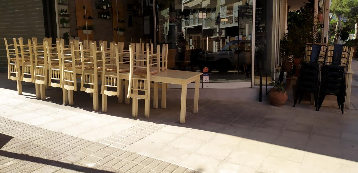 Καρέκλες στην εστίαση