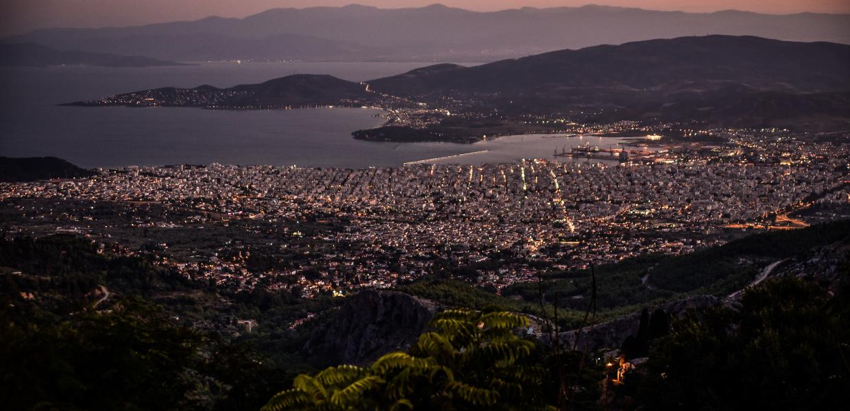 Ο Βόλος από μακριά