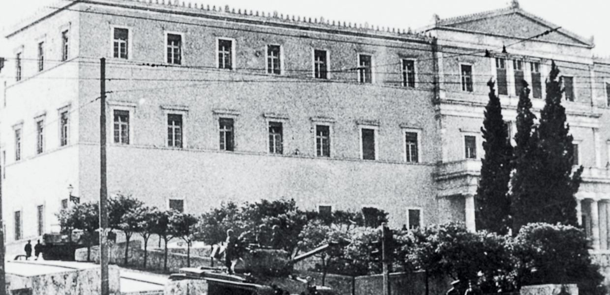 Χούντα τανκς