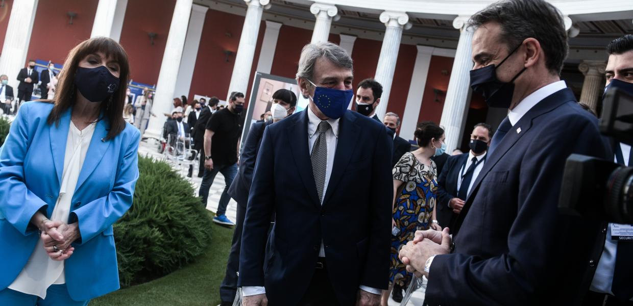 ΣΑΚΕΛΛΑΡΟΠΟΥΛΟΥ ΣΑΣΟΛΙ ΜΗΤΣΟΤΑΚΗΣ