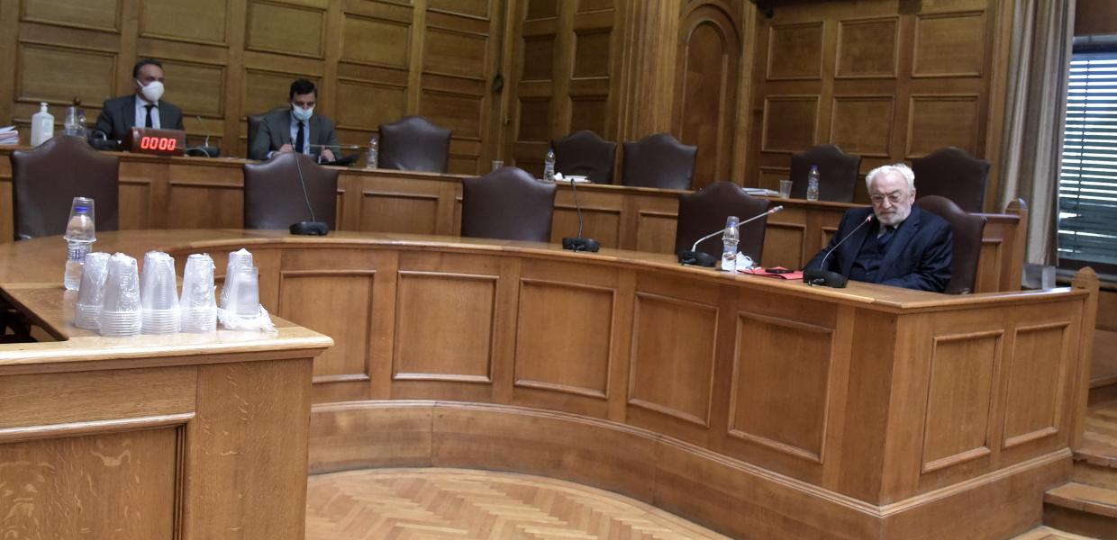 Ο Χρήστος Καλογρίτσας στην Προανακριτική Επιτροπή 