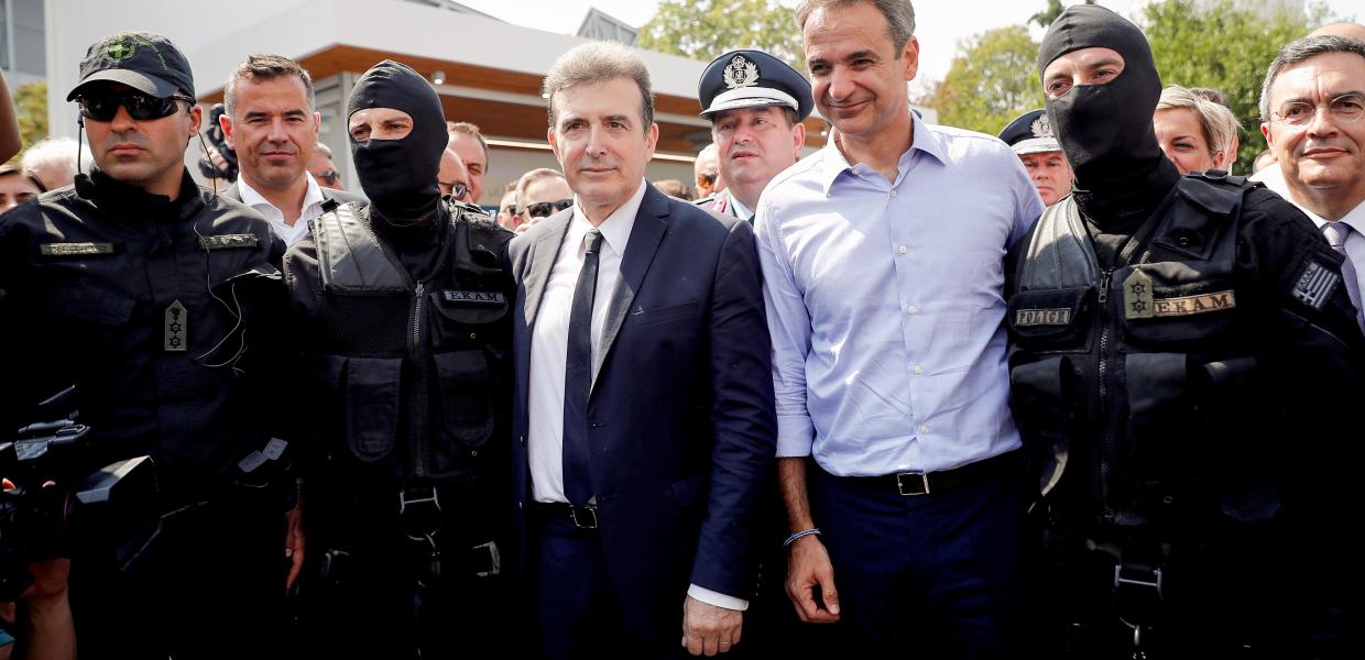 Μιχάλης Χρυσοχοΐδης και Κυριάκος Μητσοτάκης
