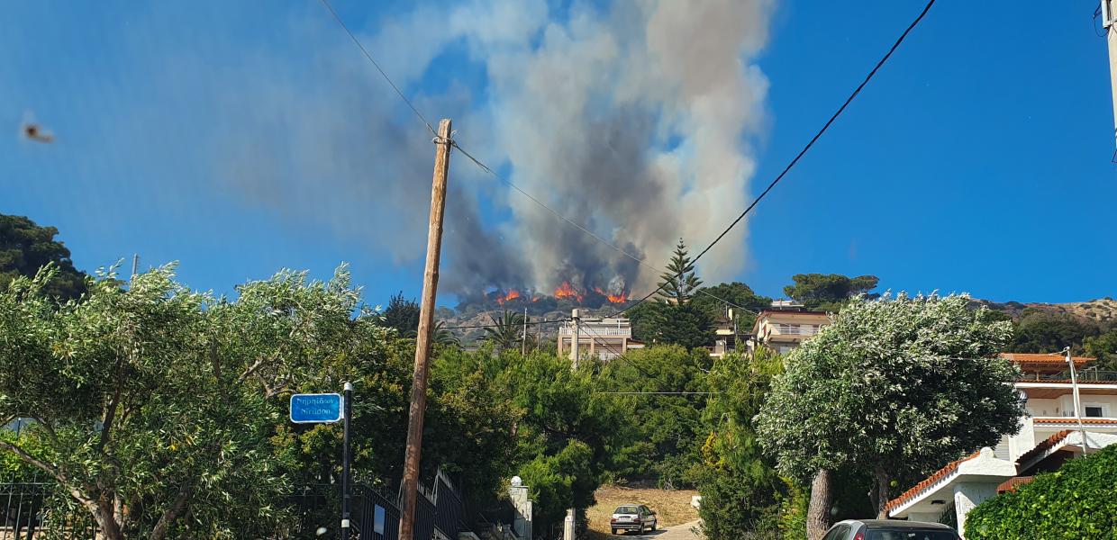 Πυρκαγιά στην Αγία Μαρίνα