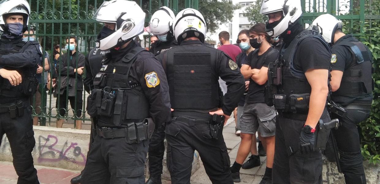 Αστυνομικοί στο ΑΠΘ