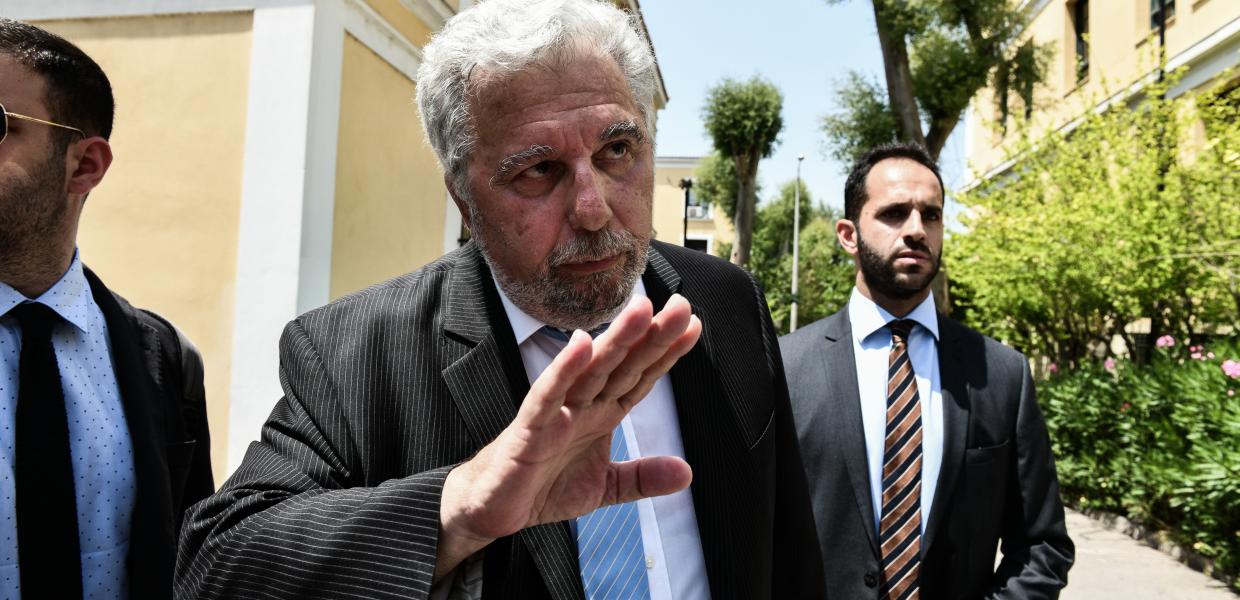 Γλυκά Νερά - οικογενεια καρολαίν