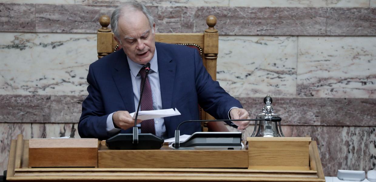 Τασούλας σκονάκι