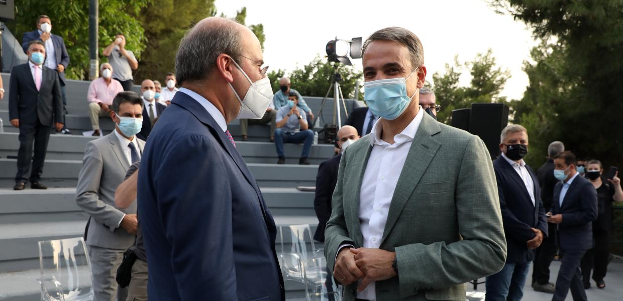 Κωστής Χατζηδάκης και Κυριάκος Μητσοτάκης σε εκδήλωση για το μετρό