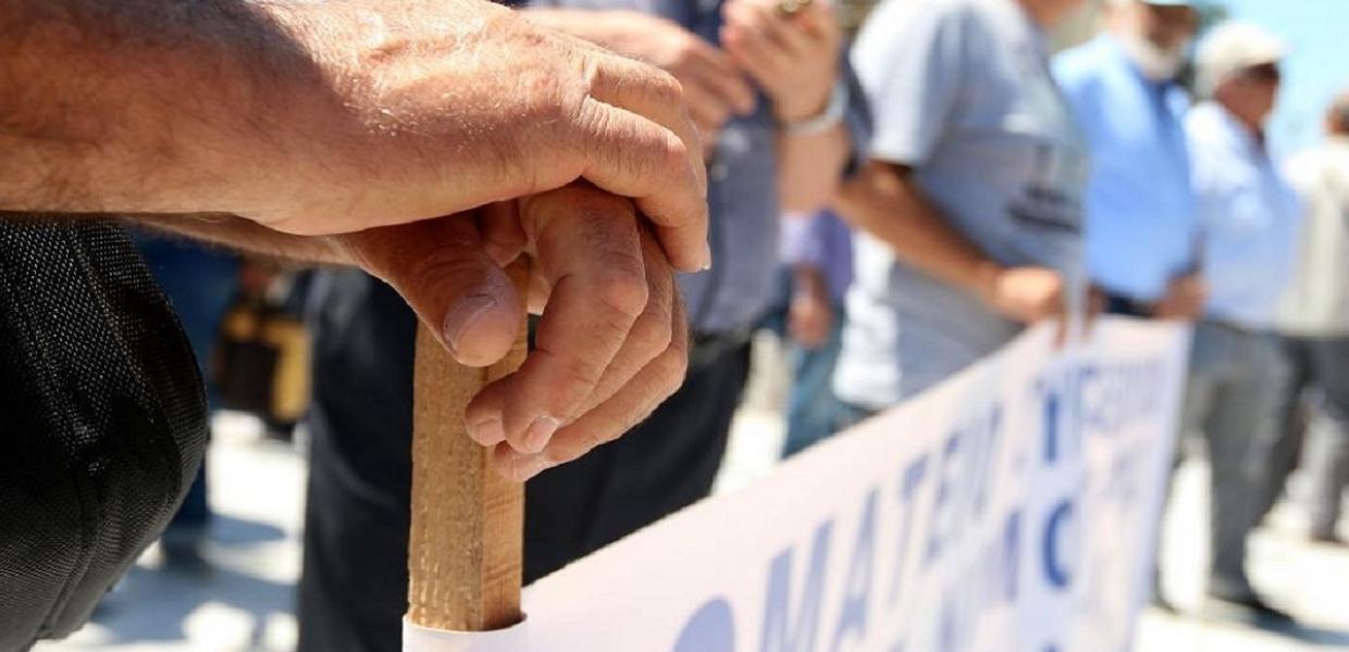 ΣΥΝΤΑΞΕΙΣ