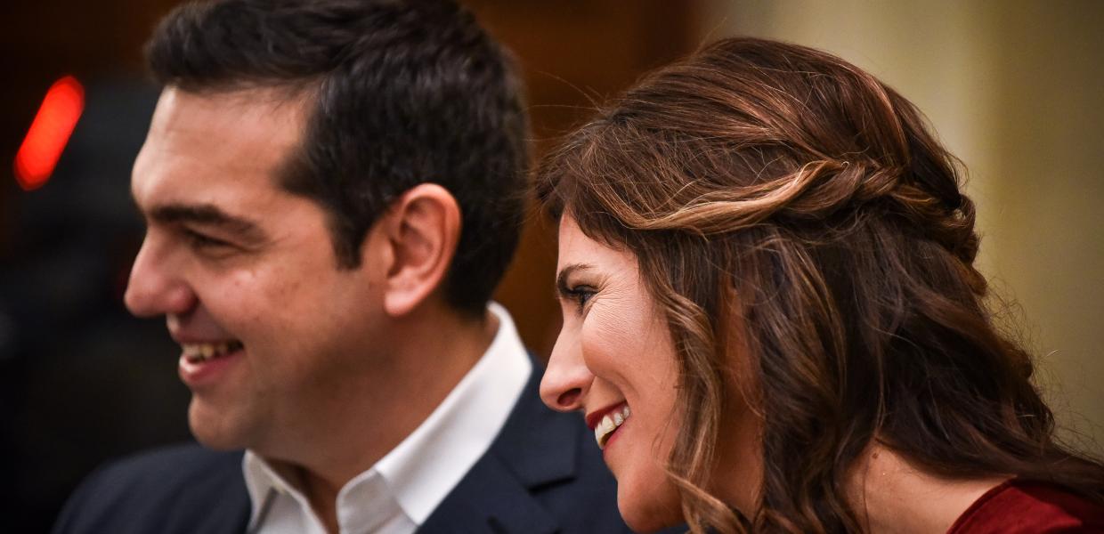 ΤΣΙΠΡΑΣ ΜΠΑΖΙΑΝΑ