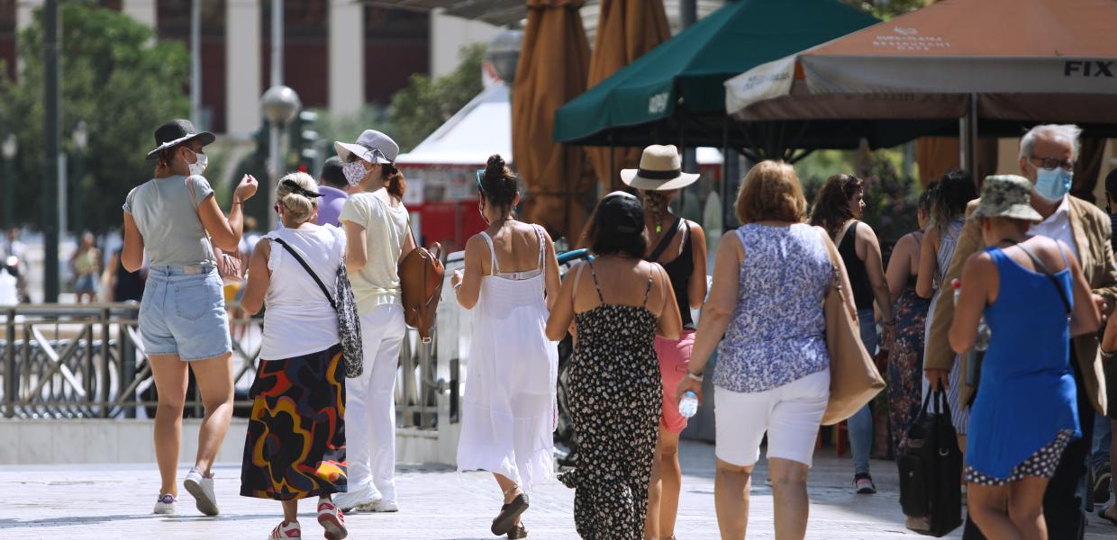 Κόσμος στο κέντρο στην Αθήνα