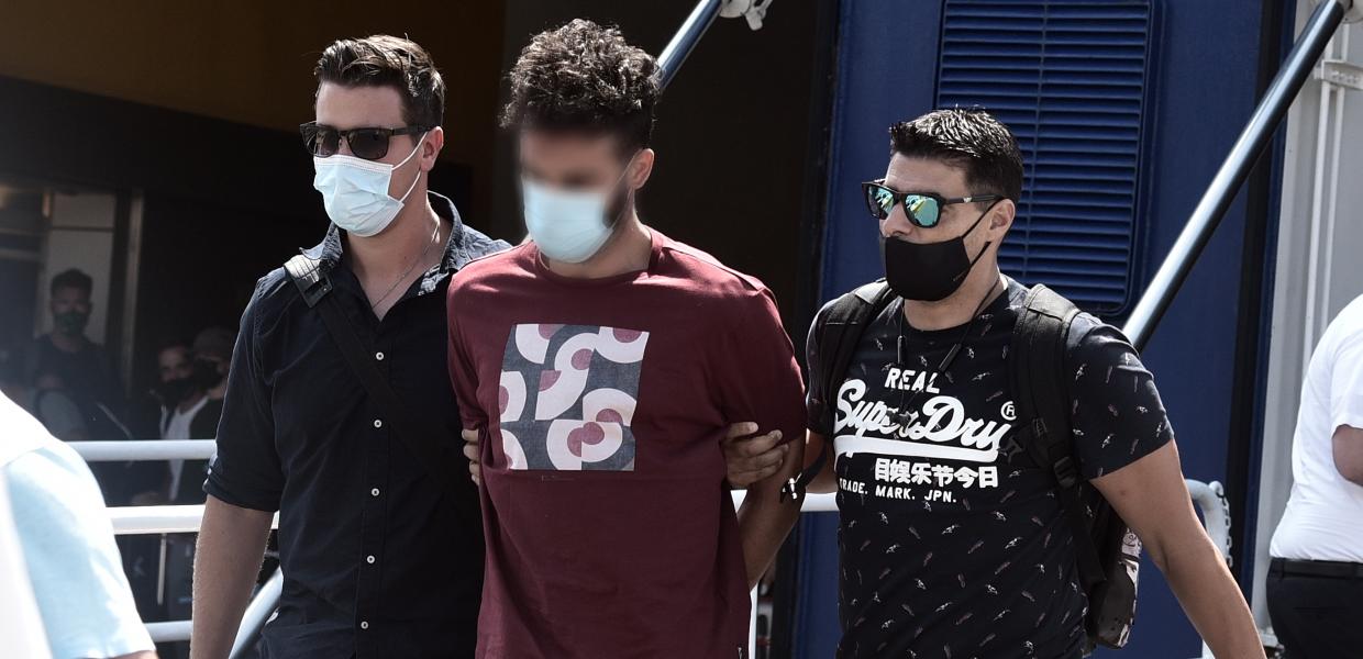 Ο δράστης της γυναικοκτονίας στη Φολέγανδρο