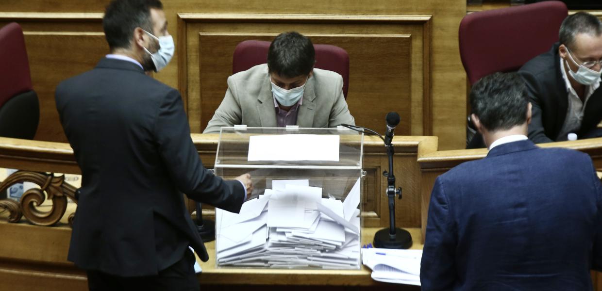 Κάλπη στη Βουλή