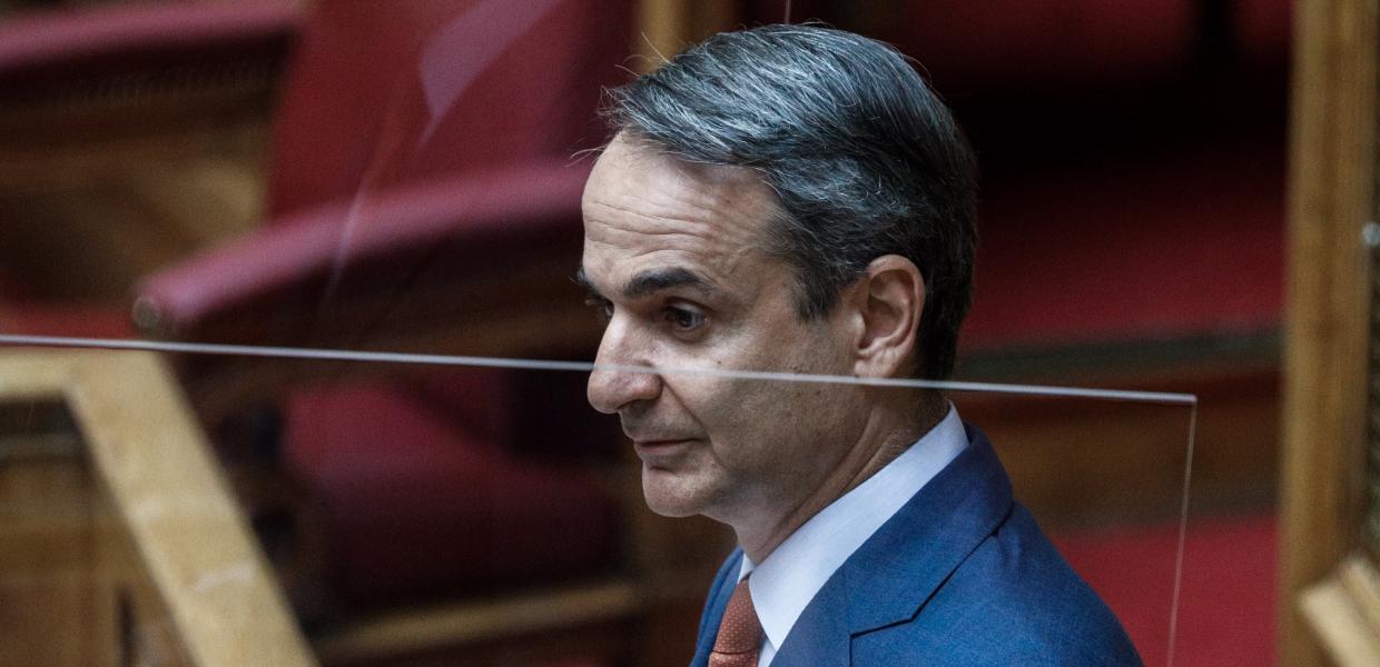 Ο Κυριάκος Μητσοτάκης μιλά στη Βουλή