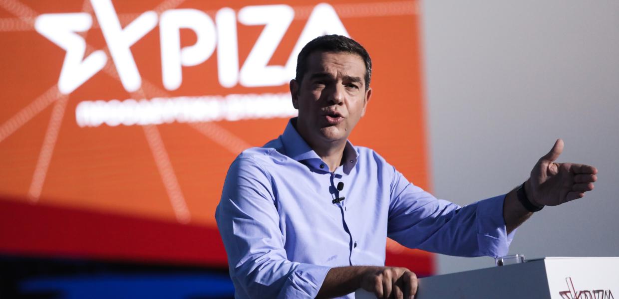 Ο Αλέξης Τσίπρας παρουσιάζει τις θέσεις του ΣΥΡΙΖΑ για την εργασία