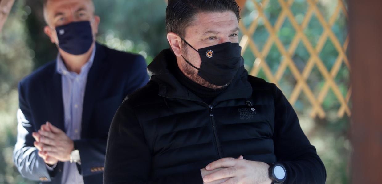 Ο Νίκος Χαρδαλιάς στο Σέιχ Σου