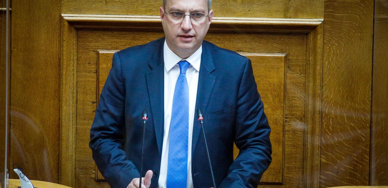 Γιάννης Οικονόμου