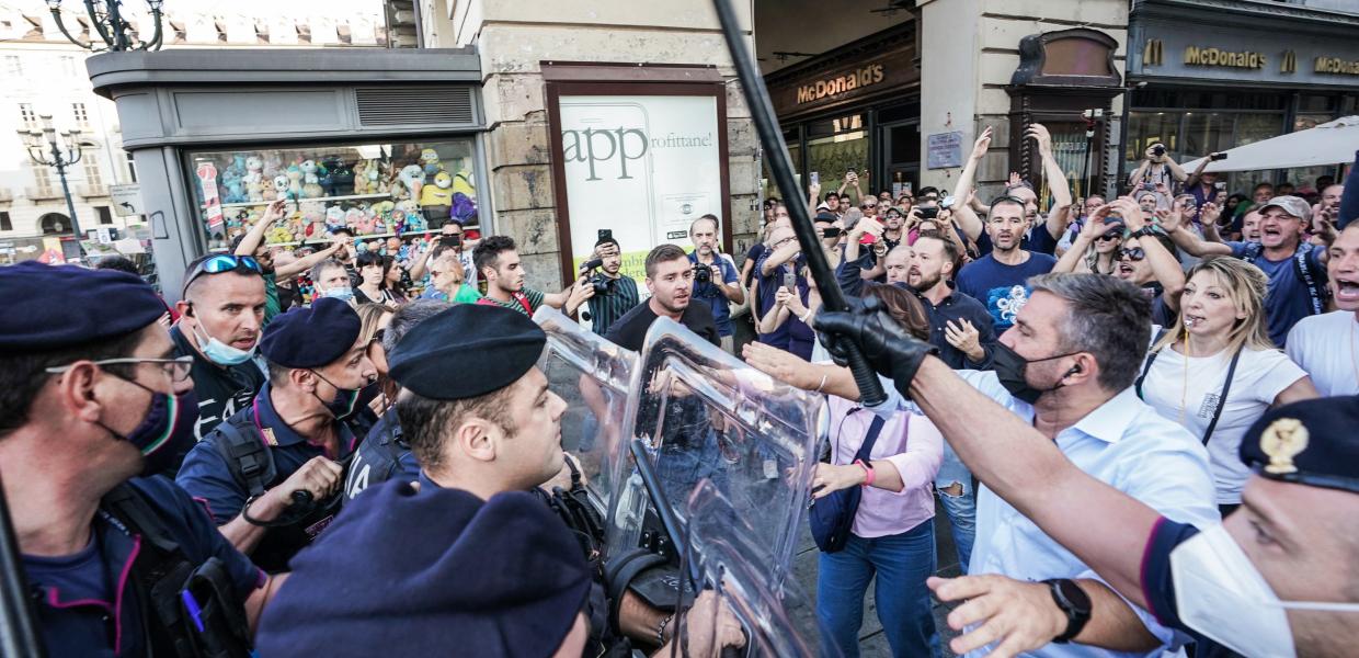 ΙΤΑΛΙΑ ΑΝΤΙΕΜΒΟΛΙΑΣΤΕΣ