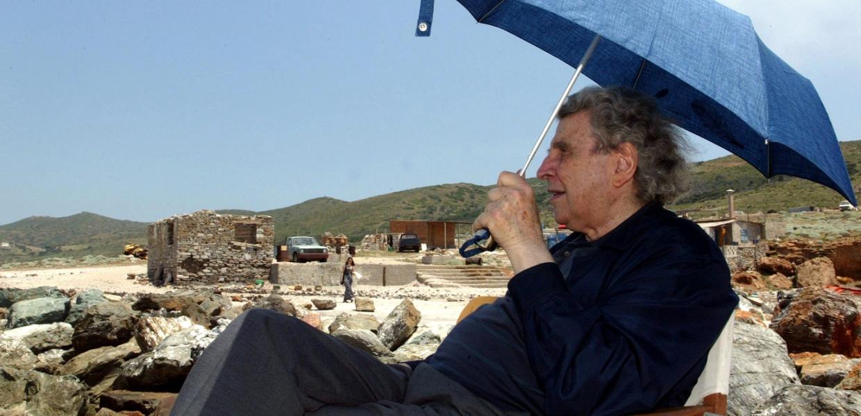 Μίκης Θεοδωράκης