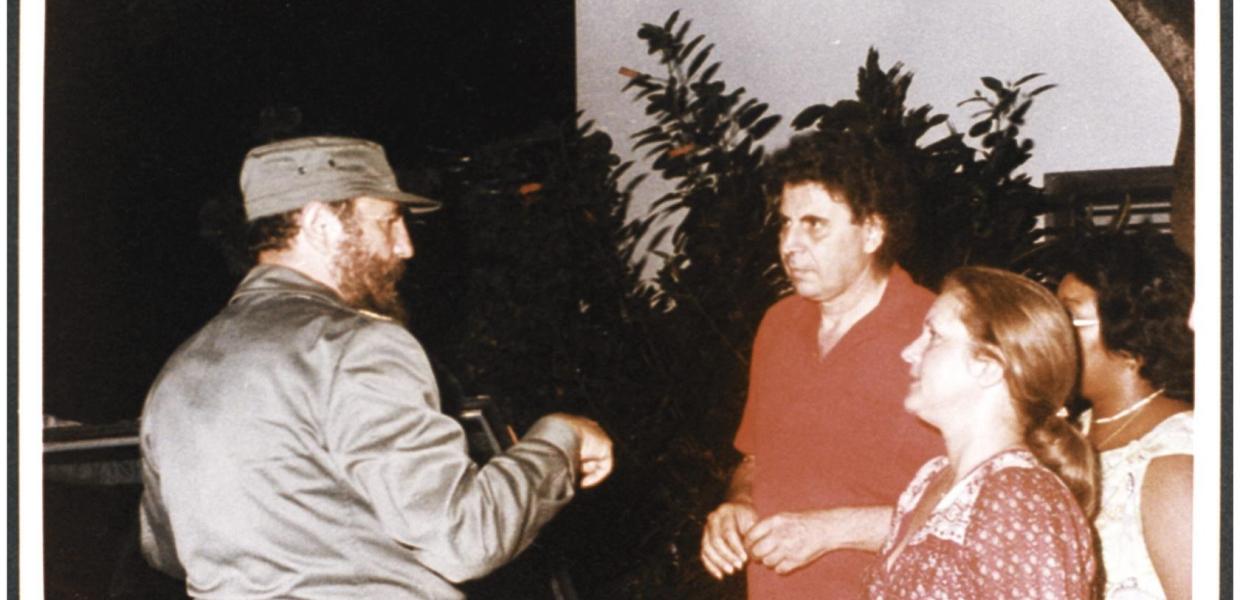 Μίκης Θεοδωράκης