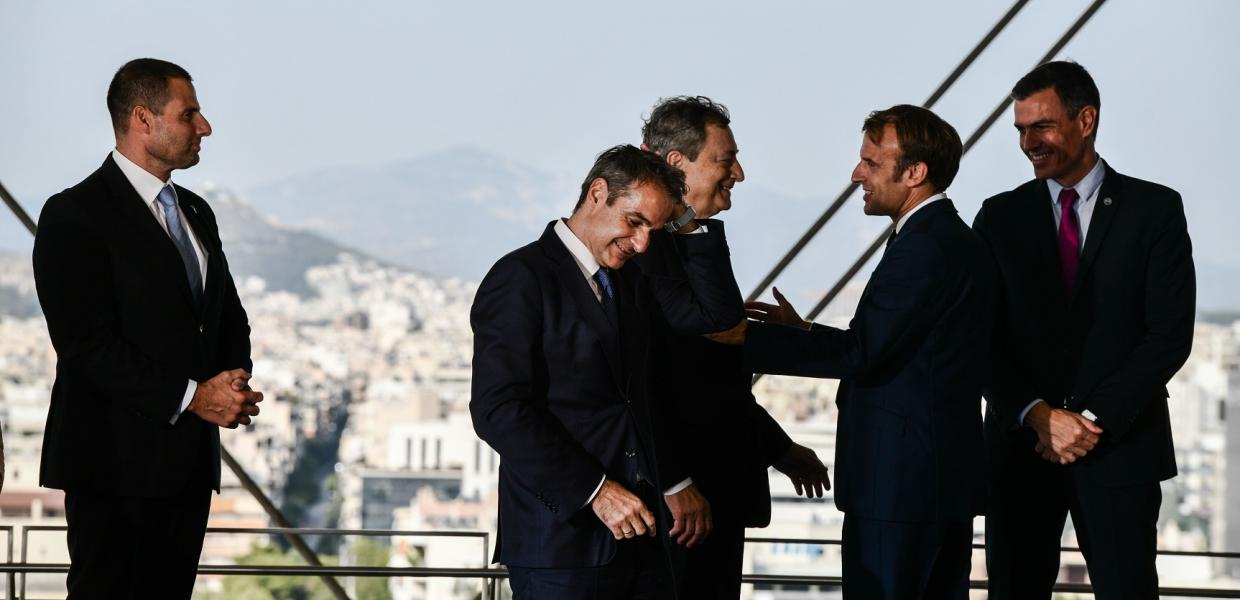 ΣΥΝΟΔΟΣ