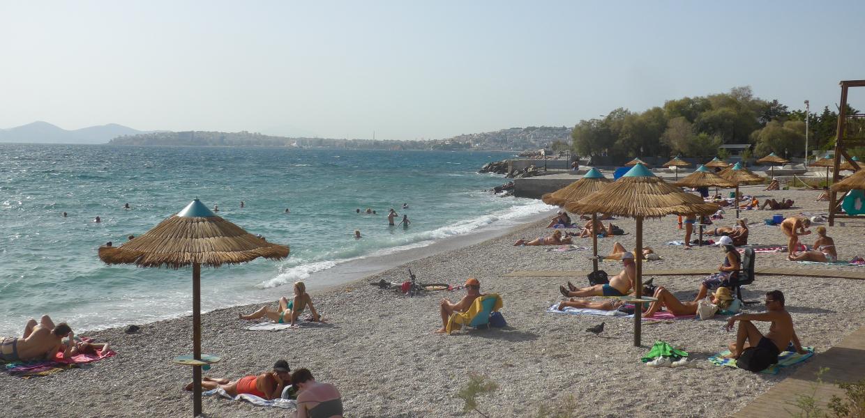 ΖΕΣΤΗ ΘΑΛΑΣΣΑ ΜΠΑΝΙΟ