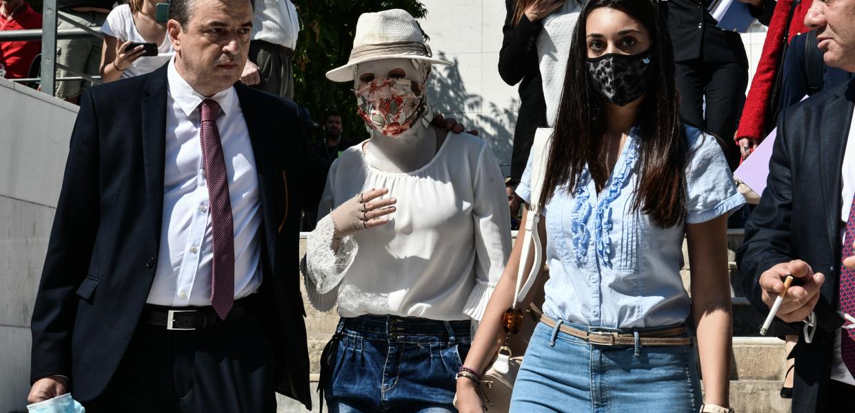 Επίθεση βιτριόλι δικαστήριο