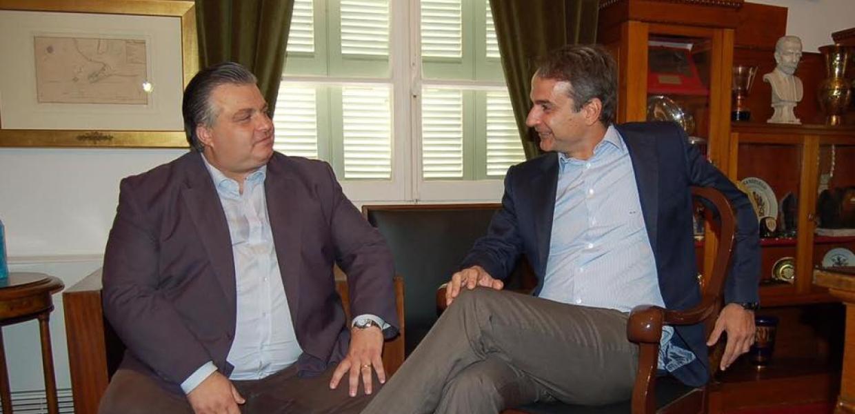 Νίκος Καραπάνος και Κυριάκος Μητσοτάκης
