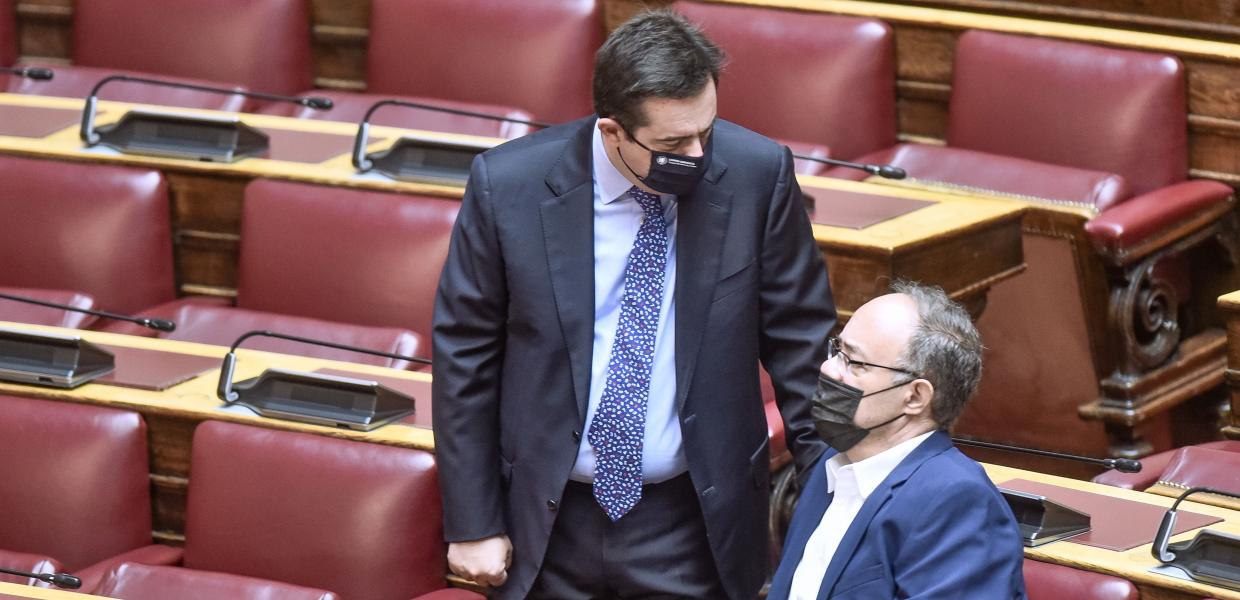 Ο Νότης Μηταράκης στη Βουλή