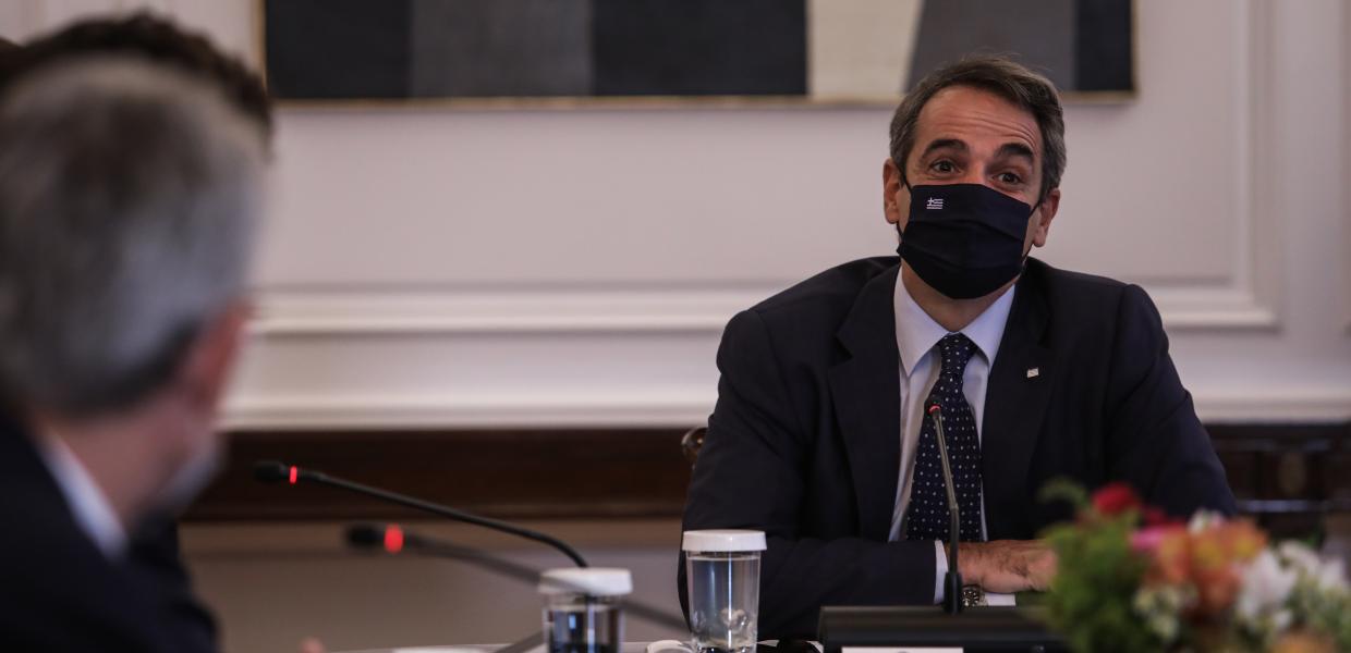 Ο Κυριάκος Μητσοτάκης σε συνάντηση με Αμερικανούς γερουσιαστές