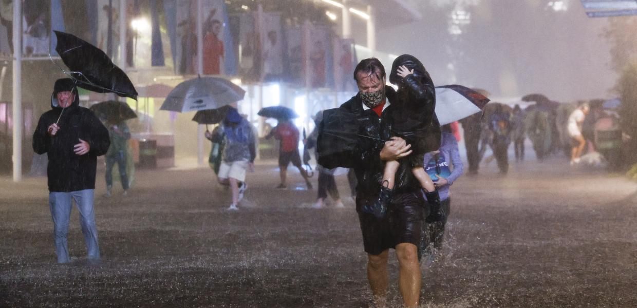 Πλημμύρες στη Νέα Υόρκη από τον κυκλώνα Άιντα