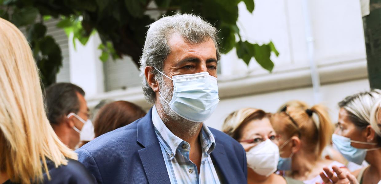 Ο Παύλος Πολάκης σε κινητοποίηση υγειονομικών