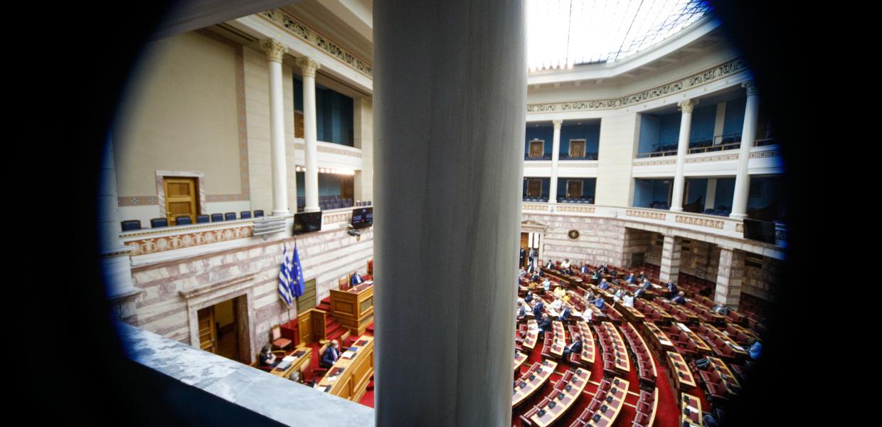 Γενικό πλάνο από την ολομέλεια στη Βουλή