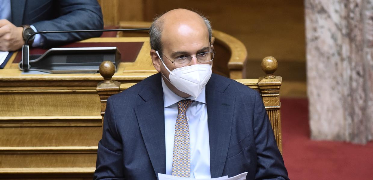 Ο Κωστής Χατζηδάκης στη Βουλή
