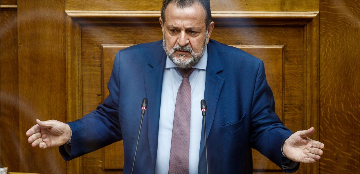 Βασίλης Κεγκέρογλου