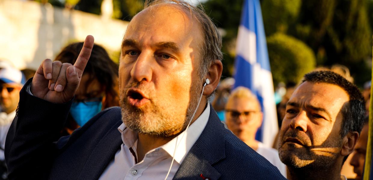 Βόβολης αρνητής κορωνοϊός γιατρός 