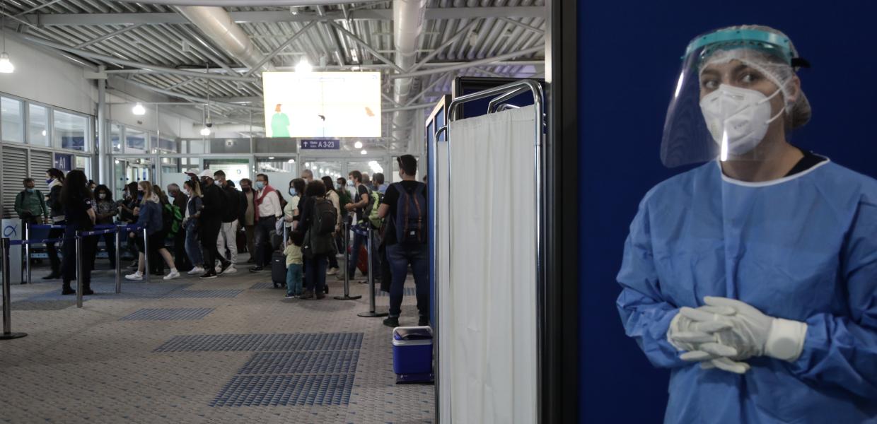 Έλεγχος για κορωνοϊό στο αεροδρόμιο Ελευθέριος Βενιζέλος