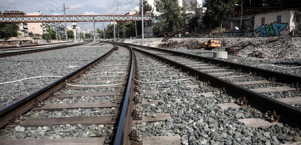 γραμμές τρένο