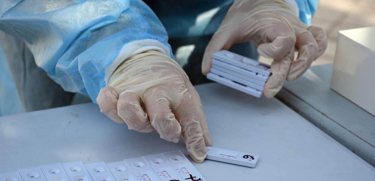 test τεστ κορωνοϊός