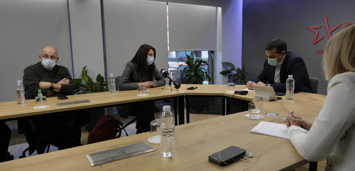 Ο Αλέξης Τσίπρας σε συνάντηση με την ΟΕΝΓΕ