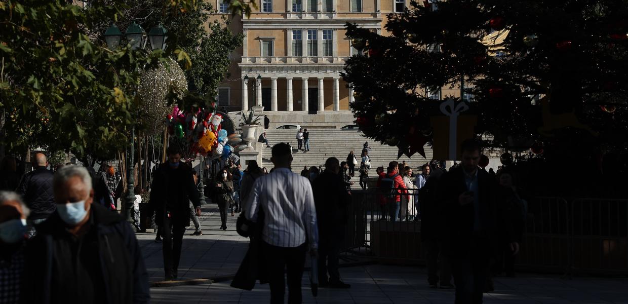 Κόσμος στο Σύνταγμα