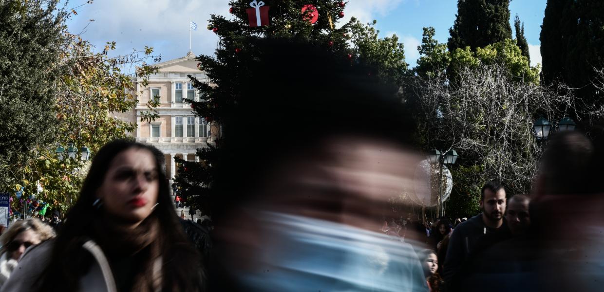Κόσμος στο Σύνταγμα