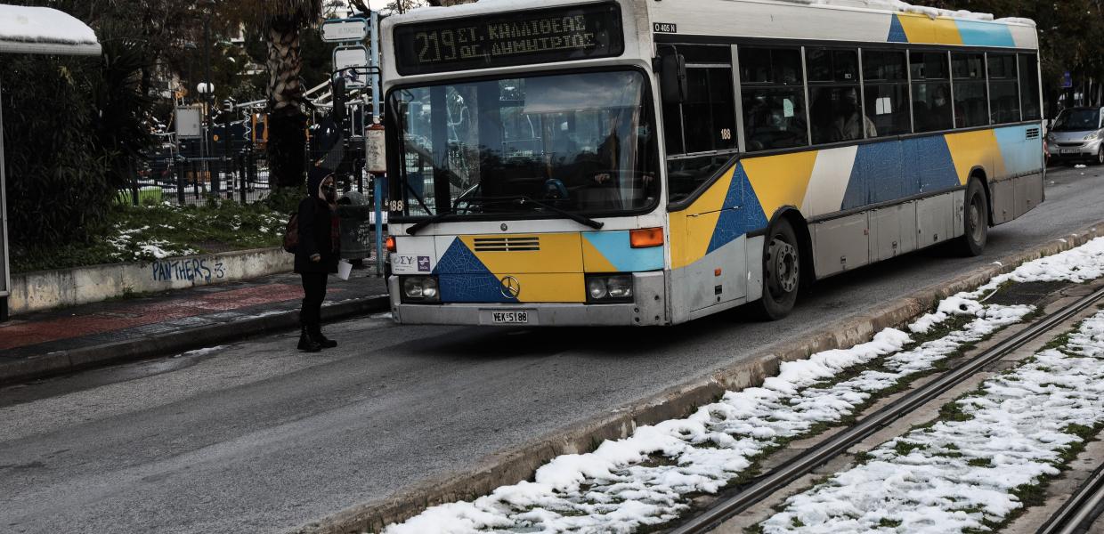 χιόνι λεωφορείο