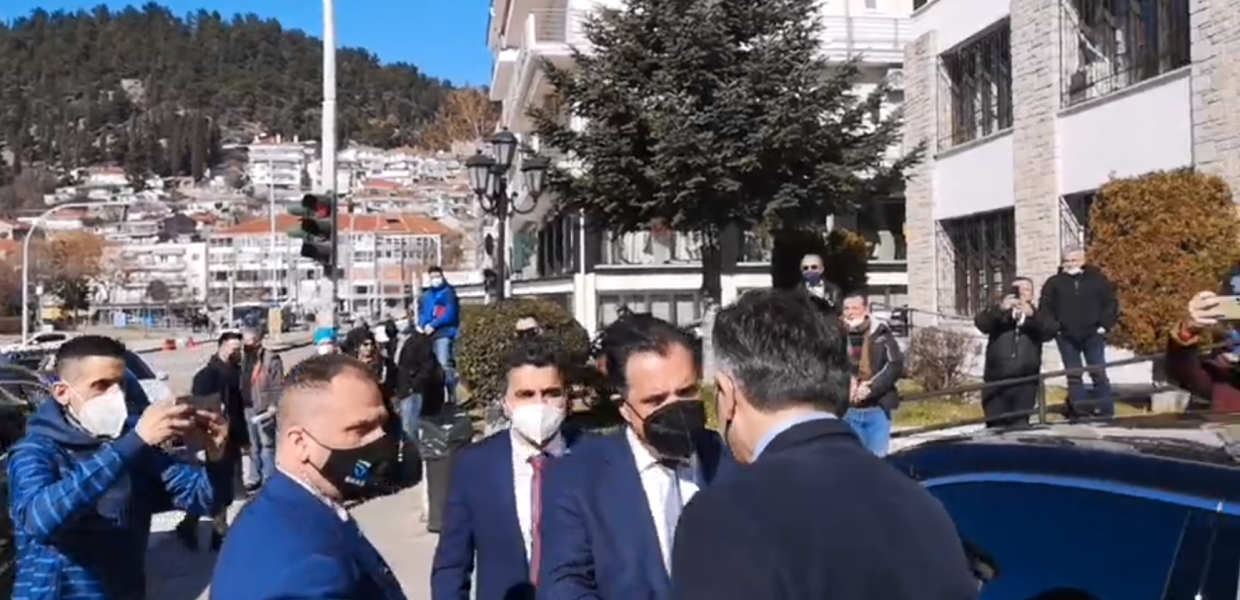 ΑΔΩΝΙΣ ΓΕΩΡΓΙΑΔΗΣ ΑΠΟΔΟΚΙΜΑΣΙΕΣ