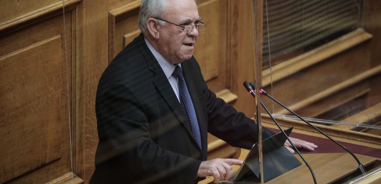 Ο Γιάννης Δραγασάκης στη Βουλή, 2022. 